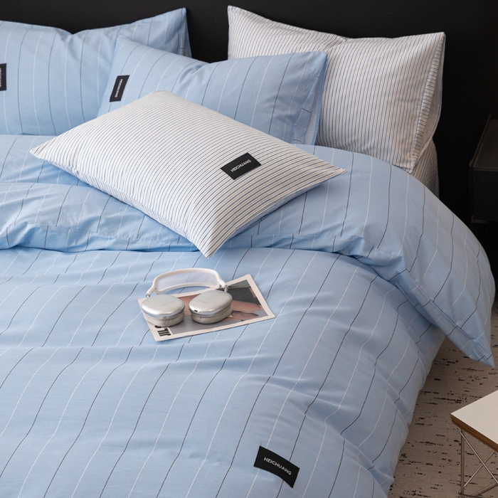 91家纺网 家纺一手货源 找家纺 简宜家居（朝初家纺） 2025新款简约纯棉四件套 轻羽蓝