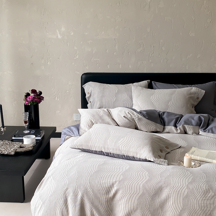 91家纺网 家纺一手货源 找家纺 旷野 2025新款全棉色织提花四件套 听潮-灰