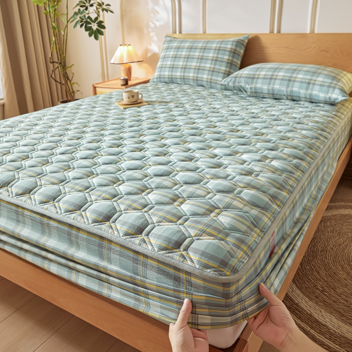 91家纺网 家纺一手货源 找家纺 雪云美2025新款A类全棉色织水洗棉夹棉床笠大豆床罩床垫保护套可定制 莫尼 绿