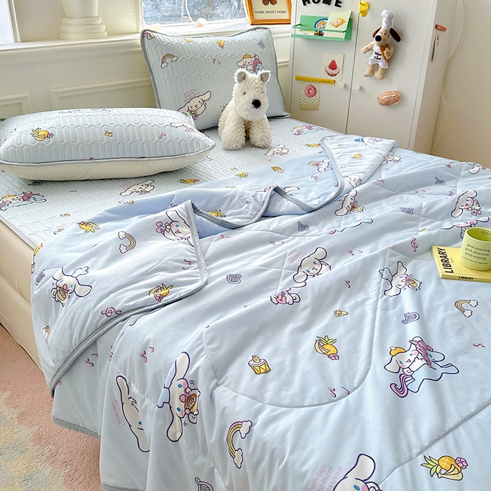 91家纺网 家纺一手货源 找家纺 希诺2025春夏新款小版三丽鸥凉感夏被夏凉被空调被 彩虹玉桂狗