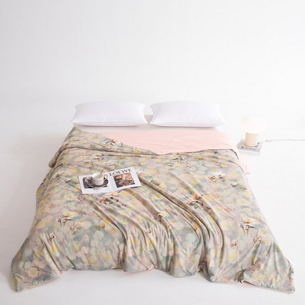 睡棉坊2025新款数码印花高克重凉感丝夏凉被呱呱被10%大豆纤维填充带质检报告 静若繁花