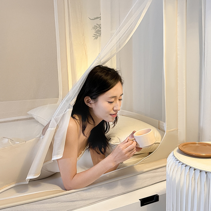 91家纺网 家纺一手货源 找家纺 青竹苑2025新款花边款床笠底防摔坐床蚊帐-铃兰花开 铃兰花开-米色