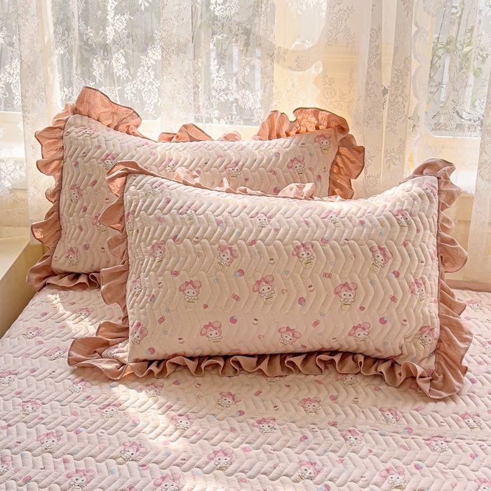 91家纺网 家纺一手货源 找家纺 2025云感提花双层纱加厚夹棉绗缝床盖 小鸥鸥