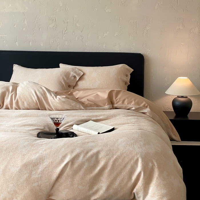 91家纺网 家纺一手货源 找家纺 旷野 2025新款全棉色织提花四件套 雾凇-奶咖