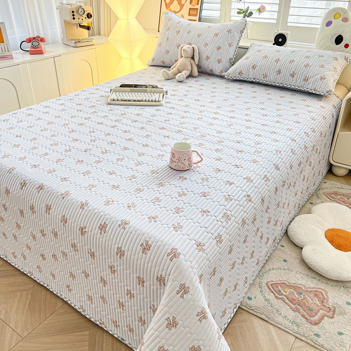 91家纺网 家纺一手货源 找家纺 雅萱家纺  2025新款双面全棉印花床盖三件套 格纹蝴蝶结