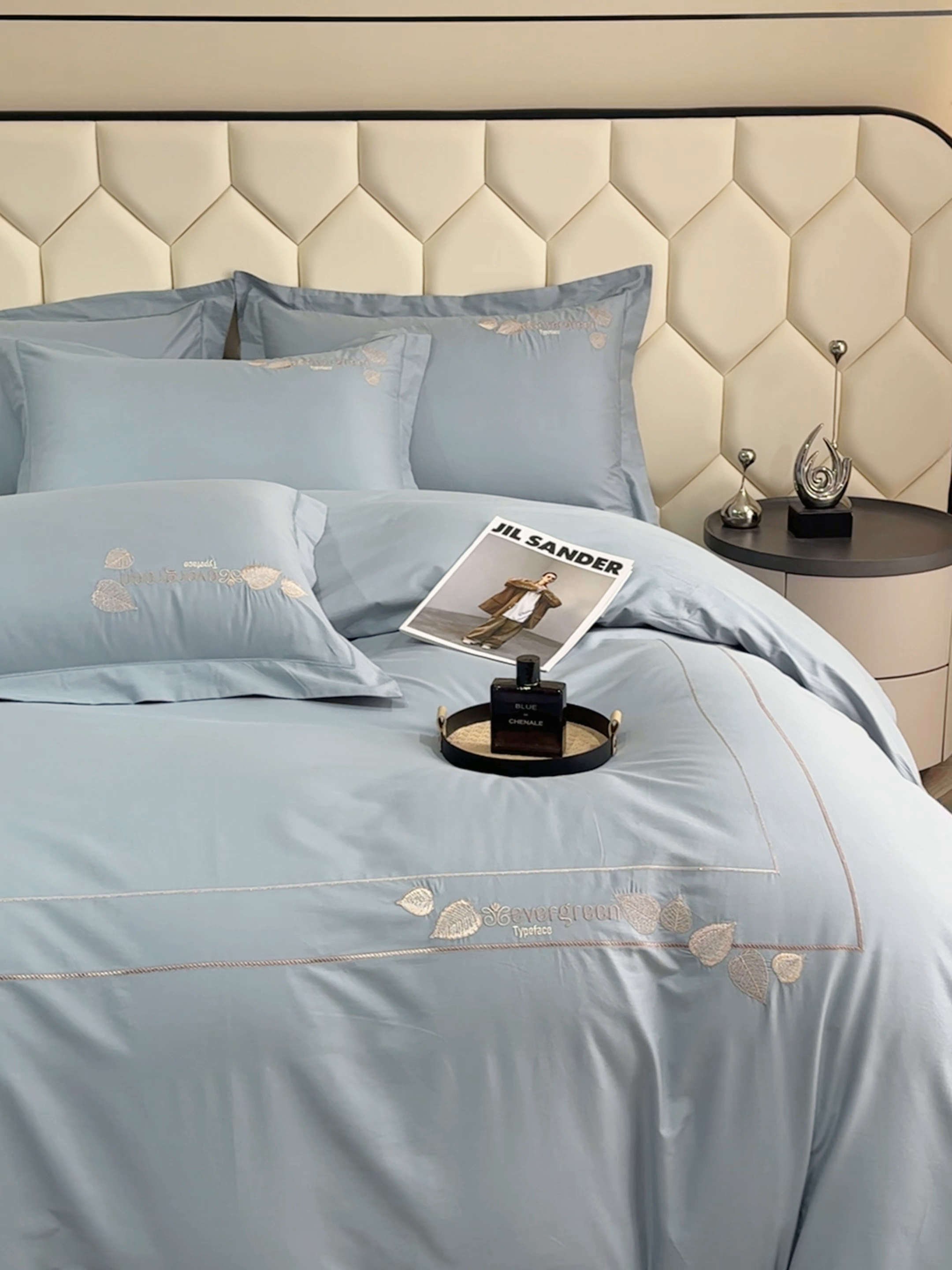 91家纺网 家纺一手货源 找家纺 U品汇  2025新款纯棉全棉长绒棉刺绣绣花高端礼盒四件套-叶夕 花晨叶夕-云水蓝