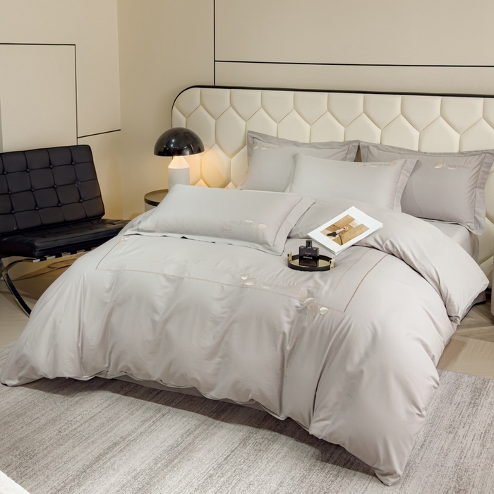 91家纺网 家纺一手货源 找家纺 U品汇  2025新款纯棉全棉长绒棉刺绣绣花高端礼盒四件套-叶夕 花晨叶夕-银灰