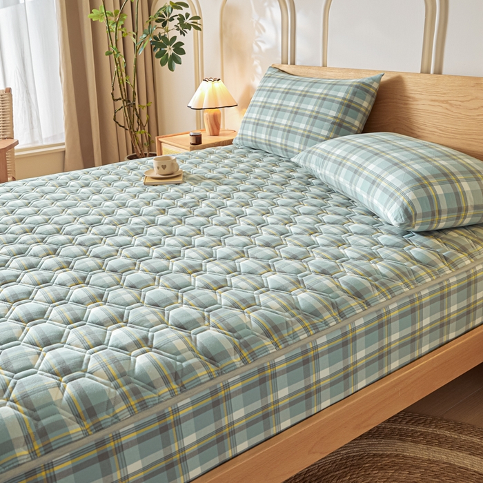 91家纺网 家纺一手货源 找家纺 雪云美2025新款A类全棉色织水洗棉夹棉床笠大豆床罩床垫保护套可定制 莫尼 绿