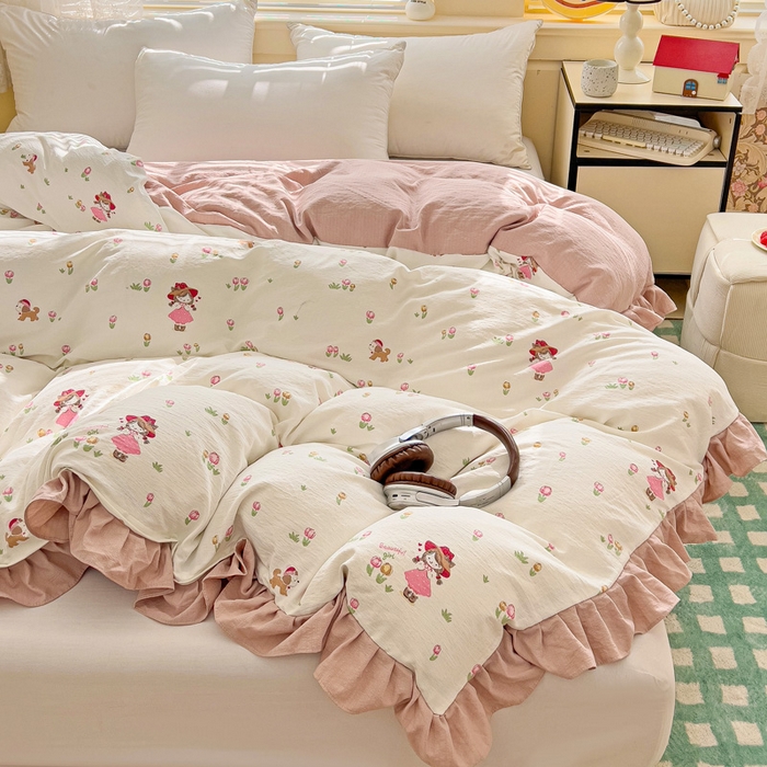 91家纺网 家纺一手货源 找家纺 纽缦家纺 2025新款云感提花双层纱韩版被套 蜜糖之恋