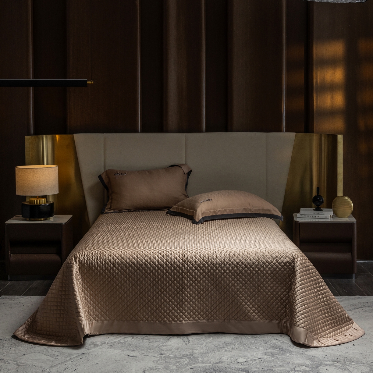 91家纺网 家纺一手货源 找家纺 时亿家居  2025新款80天丝提花床盖款夏被四件套 -晓雅系列 晓雅咖