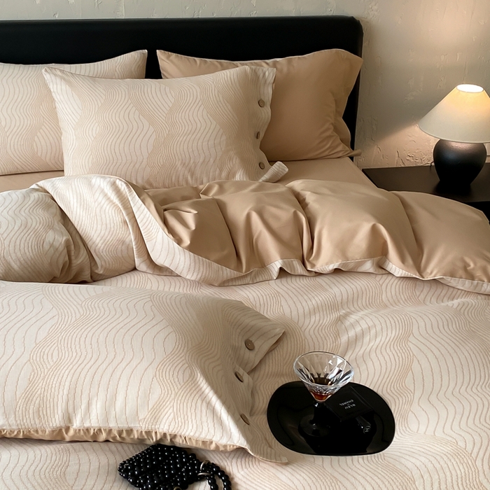 91家纺网 家纺一手货源 找家纺 旷野 2025新款全棉色织提花四件套 听潮-奶咖