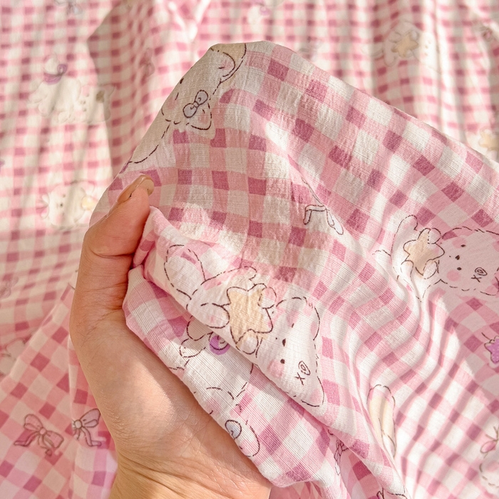 91家纺网 家纺一手货源 找家纺 纽缦家纺 2025新款云感提花双层纱床单 猫猫晚宴