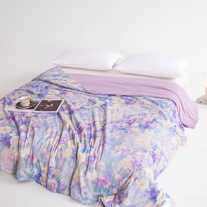 91家纺网 家纺一手货源 找家纺 睡棉坊2025新款数码印花高克重凉感丝夏凉被呱呱被10%大豆纤维填充带质检报告 迷香紫