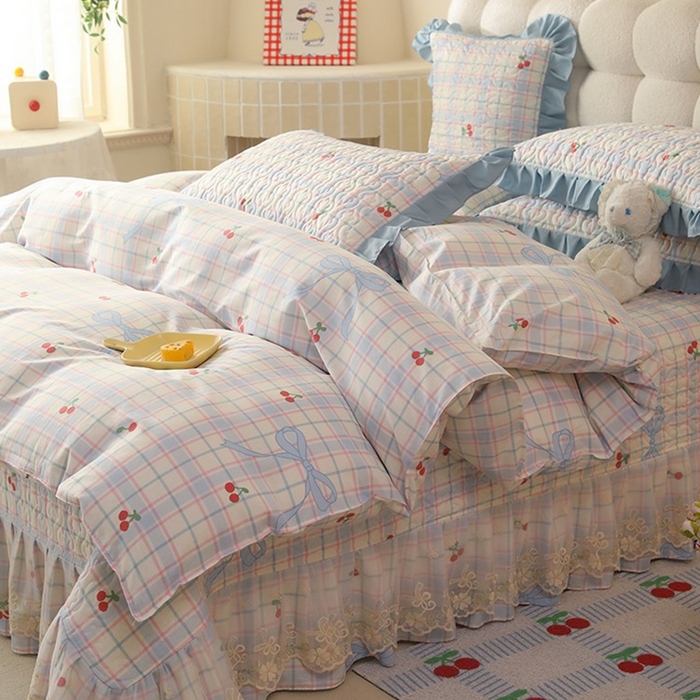 91家纺网 家纺一手货源 找家纺 美达家纺2025新款全棉蕾丝边单床盖四件套 樱桃乐园