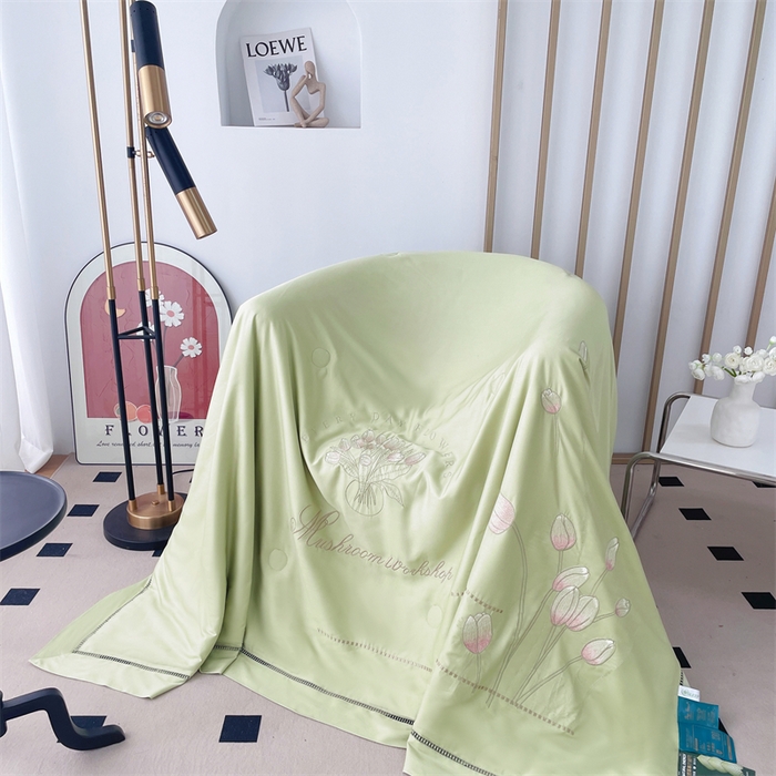 91家纺网 家纺一手货源 找家纺 优姿家纺 2025新款60S天丝绣花镂空夏被2 浅绿色