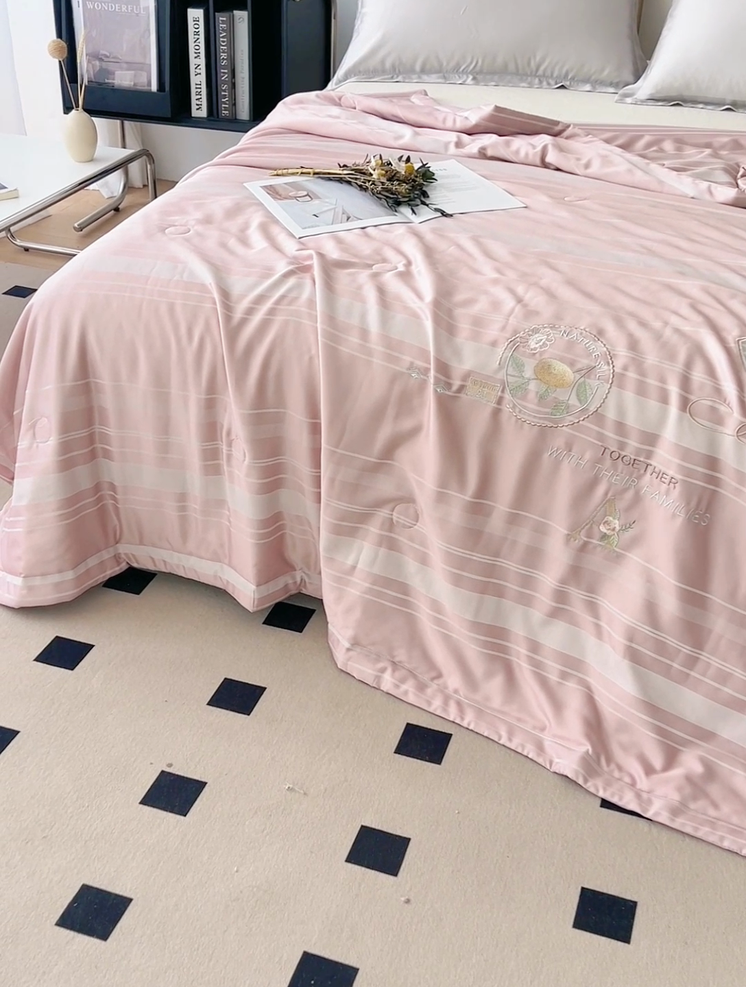 91家纺网 家纺一手货源 找家纺 （总）优姿家纺 2025新款60S天丝绣花镂空夏被4