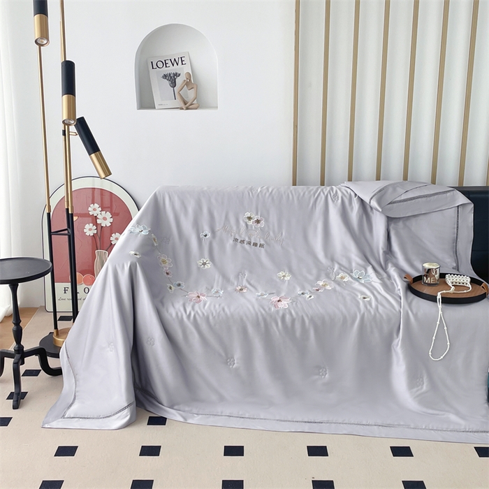 91家纺网 家纺一手货源 找家纺 优姿家纺 2025新款60S天丝绣花镂空夏被3 灰色