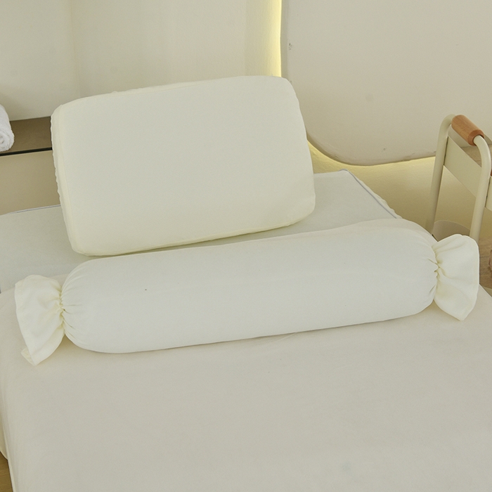 91家纺网 家纺一手货源 找家纺 不打烊家纺 2025新款贡缎绣花熊猫系列美容床罩 米白色