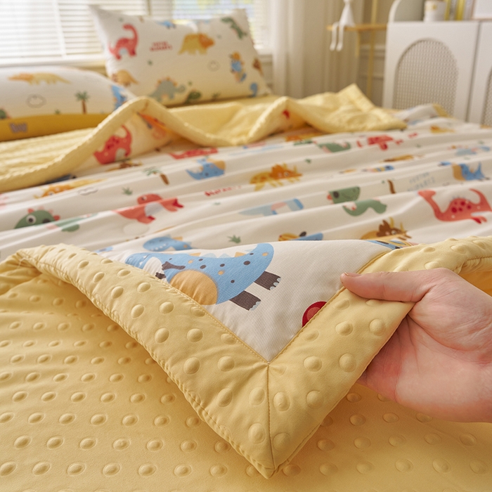 91家纺网 家纺一手货源 找家纺 暖阳 2025年新款纯棉豆豆夏被夏凉被被子被芯 豆豆-恐龙萌游记