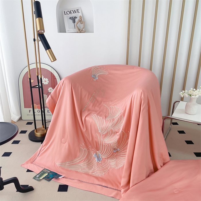 91家纺网 家纺一手货源 找家纺 优姿家纺 2025新款60S天丝绣花镂空夏被 肉粉色1