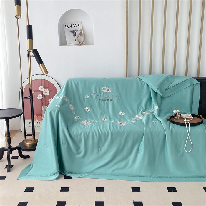 91家纺网 家纺一手货源 找家纺 优姿家纺 2025新款60S天丝绣花镂空夏被3 蓝色