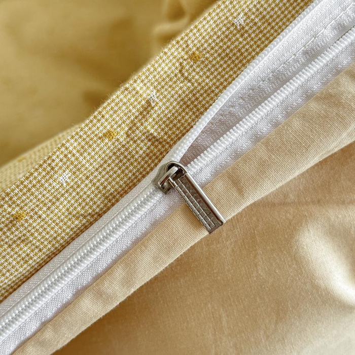 91家纺网 家纺一手货源 找家纺 ab家纺 2025新款小碎花三层纱 波尔卡-黄