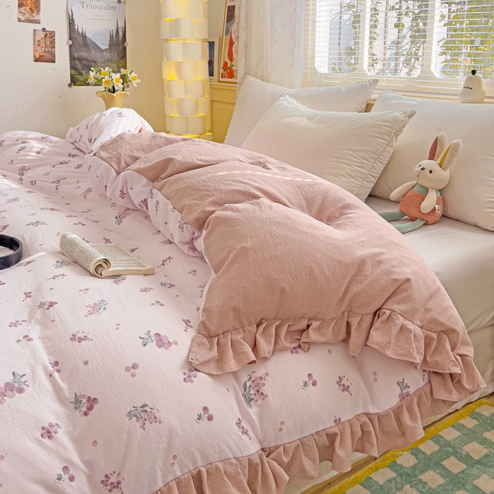 91家纺网 家纺一手货源 找家纺 纽缦家纺 2025新款云感提花双层纱韩版被套 葡萄七分甜