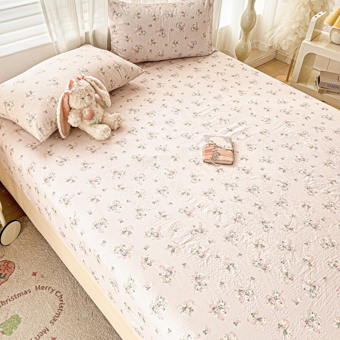 91家纺网 家纺一手货源 找家纺 纽缦家纺 2025新款云感提花双层纱床笠 暗恋