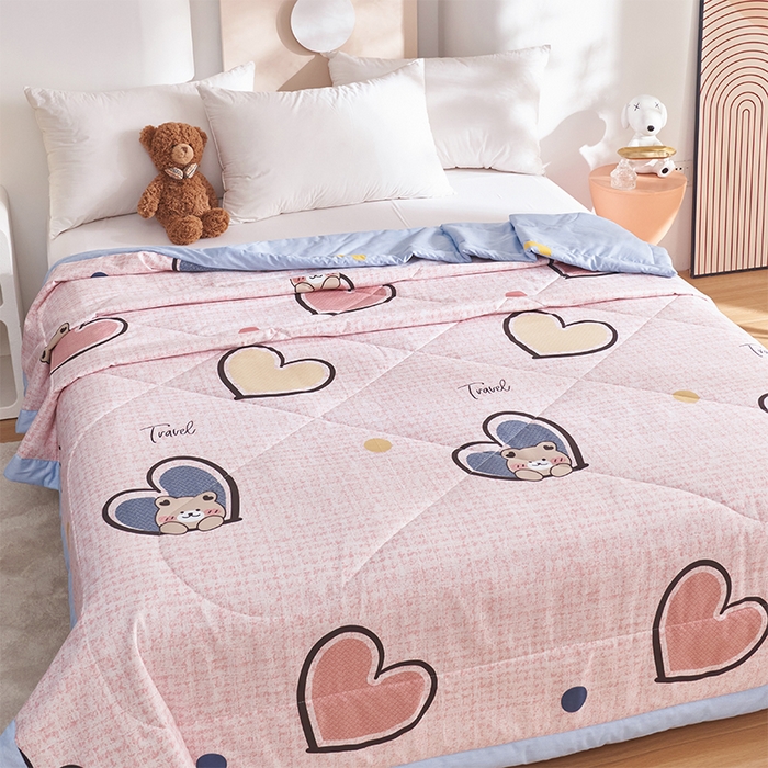 91家纺网 家纺一手货源 找家纺 羽梦家纺2025新款新疆棉花全棉夏凉被 可乐熊粉