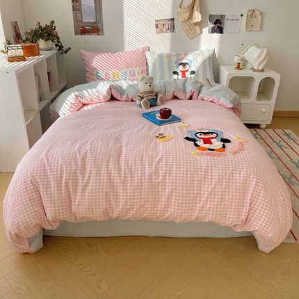 91家纺网 家纺一手货源 找家纺 （总）桃子家居2025新款A类ins纯棉数码印花毛巾绣印加绣色织水洗棉系列四件套