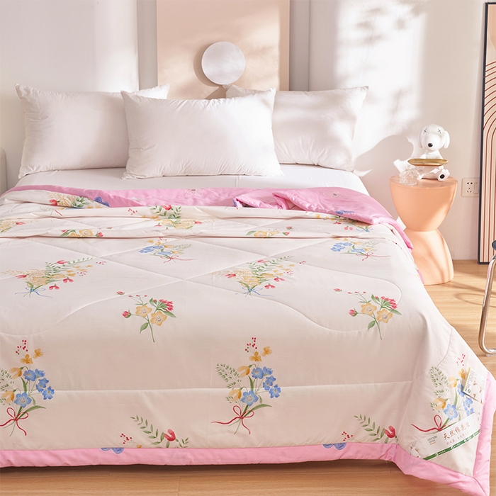 91家纺网 家纺一手货源 找家纺 羽梦家纺2025新款新疆棉花全棉夏凉被 手捧花