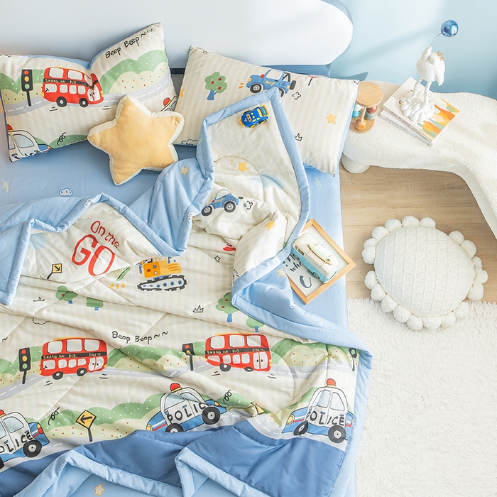 91家纺网 家纺一手货源 找家纺 暖阳 【同款地板价】2025年新款全棉印花棉花夏被四件套被子被芯 汽车世界