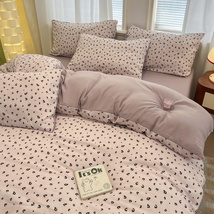 91家纺网 家纺一手货源 找家纺 新印象 2025新款有氧针织棉双层纱四件套豹纹