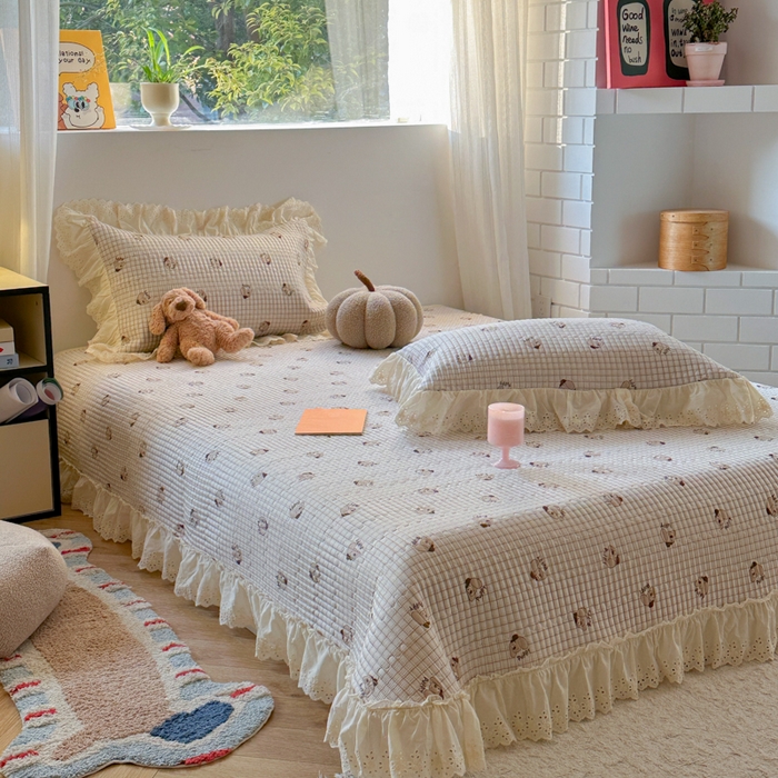 91家纺网 家纺一手货源 找家纺 金丝鸟 2025全棉镂空白色花边款韩式床盖 puppy小狗