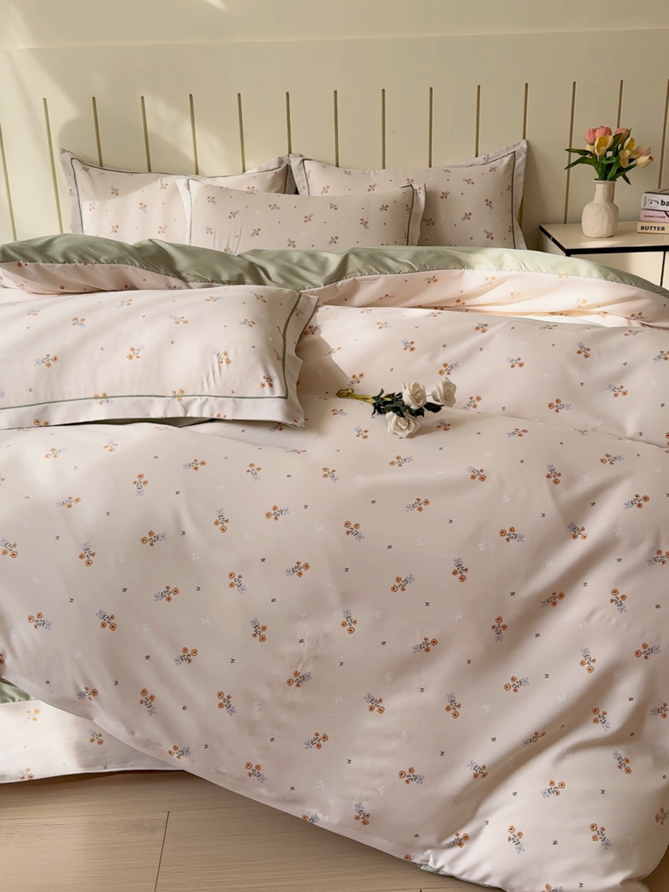 91家纺网 家纺一手货源 找家纺 可思家纺2025新款可思-简单款双层纱套件 铃兰花语