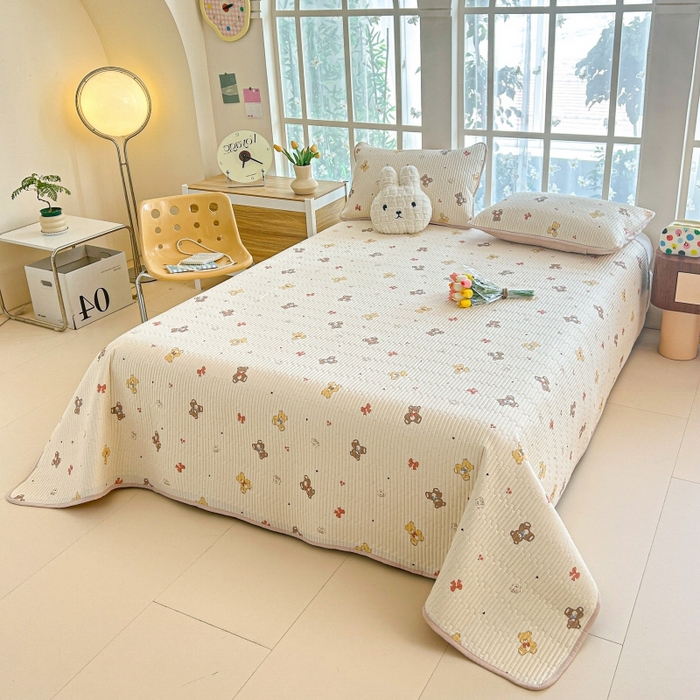 91家纺网 家纺一手货源 找家纺 恒尚居 2025新款全棉床盖床单小清新床垫床褥垫-跑量（四季款） 芭比熊