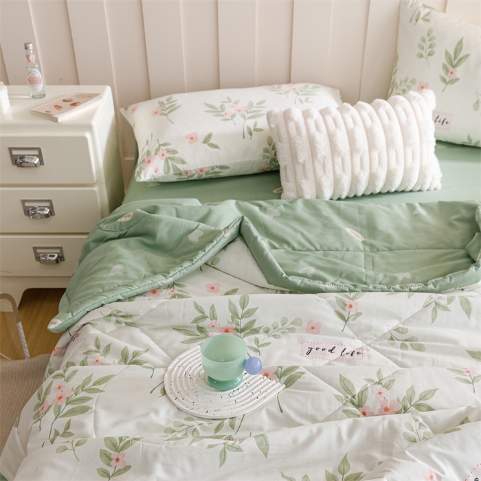 91家纺网 家纺一手货源 找家纺 恬思语家纺 2025新款全棉印花棉花夏被春色花开