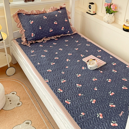 91家纺网 家纺一手货源 找家纺 （总）纽缦家纺 2025新款云感提花双层纱学生床垫