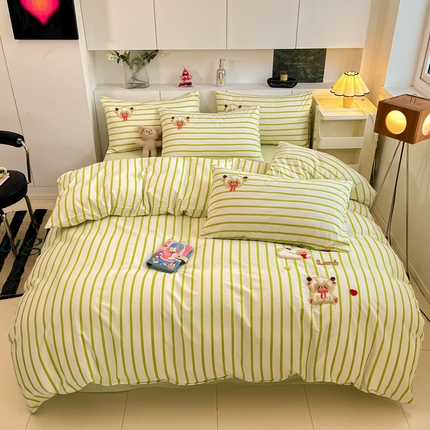 91家纺网 家纺一手货源 找家纺 寐居家纺 2025新款全棉13070毛巾绣四件套 甜心萌羊