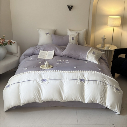 91家纺网 家纺一手货源 找家纺 豪美鑫2025新款柔肤棉毛巾绣公主风爱恋四件套系列 爱恋-星空紫