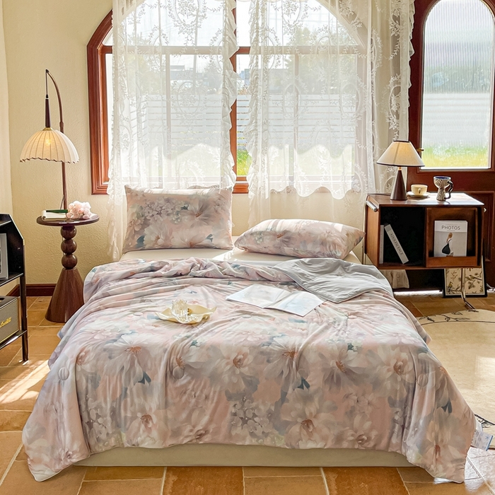 91家纺网 家纺一手货源 找家纺 小禹仔 2025新款针织凉感丝印花夏被夏凉被 花满丛咖