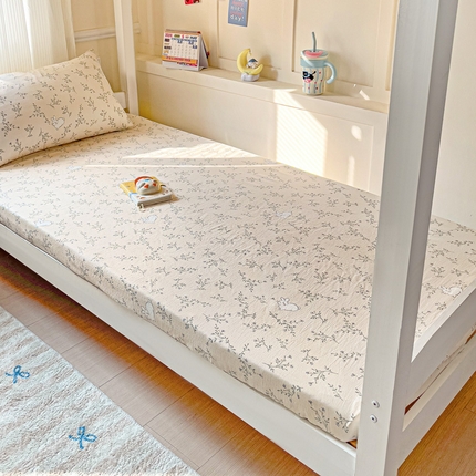 91家纺网 家纺一手货源 找家纺 （总）纽缦家纺 2025新款云感提花双层纱学生床笠