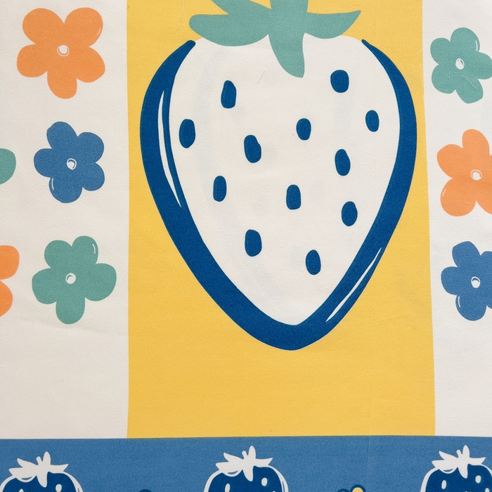 91家纺网 家纺一手货源 找家纺 极梦家纺（支持定制）  2025新款春秋130克加厚植物羊绒磨毛印花单床裙三件套 草莓花季