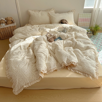 2025新款春日碎花云朵泡泡纱花边套件 复古碎花