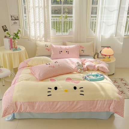 91家纺网 家纺一手货源 找家纺 （总）2025春夏新款云朵棉水洗棉毛巾绣拼角工艺四件套