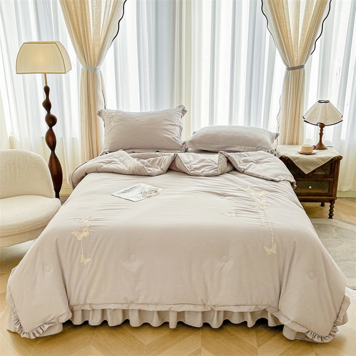 91家纺网 家纺一手货源 找家纺 恒爱家纺 2025糯糯棉庄生梦蝶单床盖 庄生梦蝶-浅灰