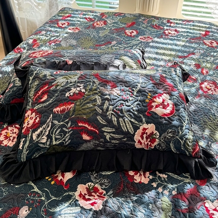 91家纺网 家纺一手货源 找家纺 金盛皇朝家纺 2025新款法式赫本风大花卉床盖四件套 凤鸣朝阳