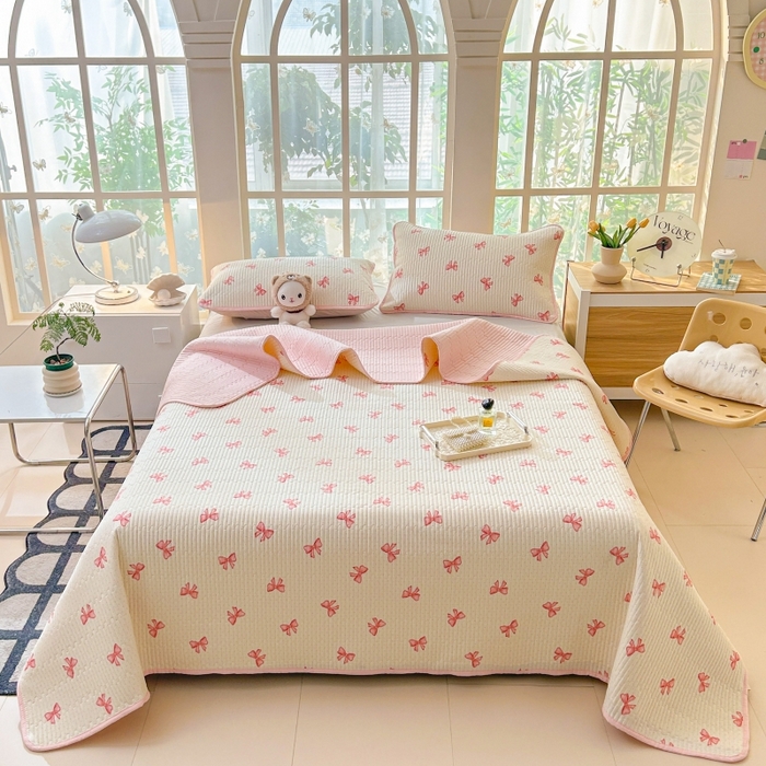 91家纺网 家纺一手货源 找家纺 恒尚居 2025新款全棉床盖床单小清新床垫床褥垫-跑量（四季款） 粉蝴蝶