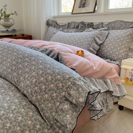 91家纺网 家纺一手货源 找家纺 寐居家纺 2025新款韩版舒柔绵四件套 花边款-梦幻花海
