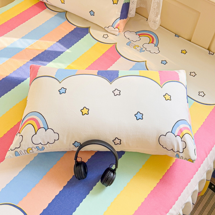 91家纺网 家纺一手货源 找家纺 极梦家纺（支持定制）  2025新款春秋130克加厚植物羊绒磨毛印花单床裙三件套 彩虹桥